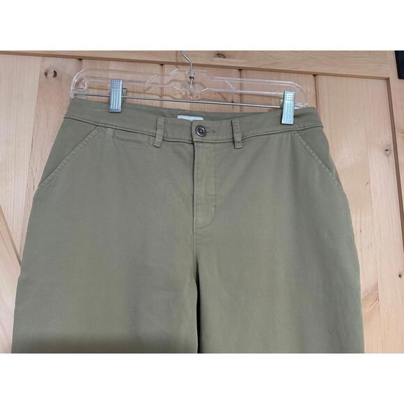 Garnet Hill | Saltwash Chinos in Faded Olive | Size 6 - Picture 3 of 7